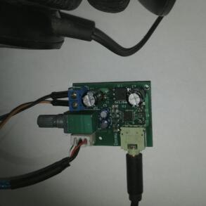 Circuit MAX4410 Headphone amp driver Evaluation kit